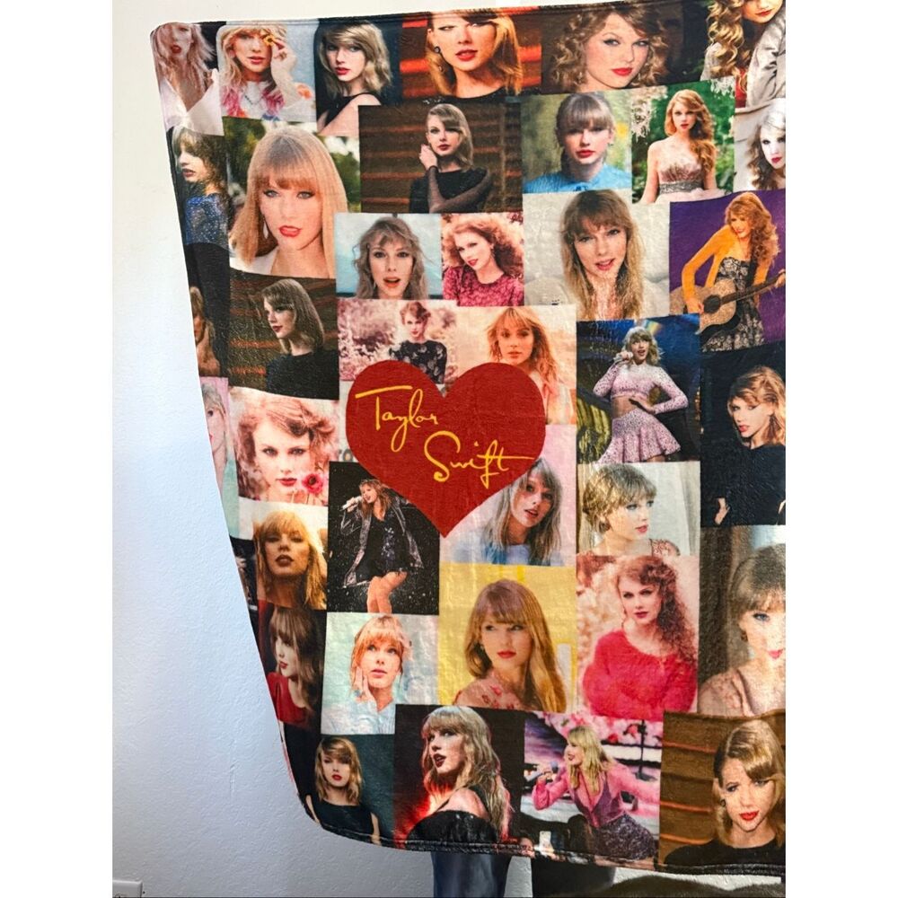 Taylor Swift Fleece Throw Blanket pictures stadium 50x40